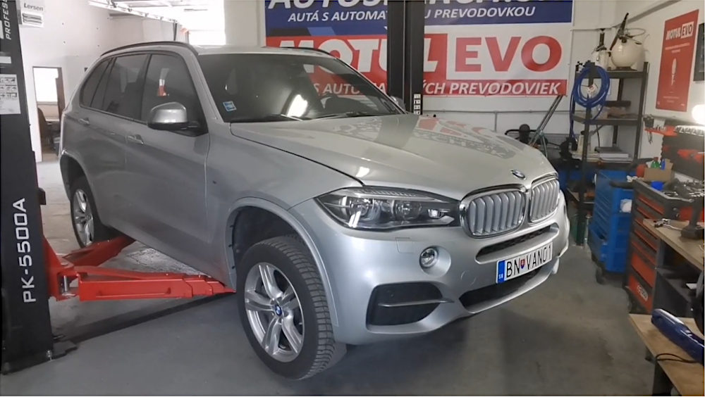 BMW X5 M50dX 2016 - ZF 8HP75 X výmena oleja s preplachom