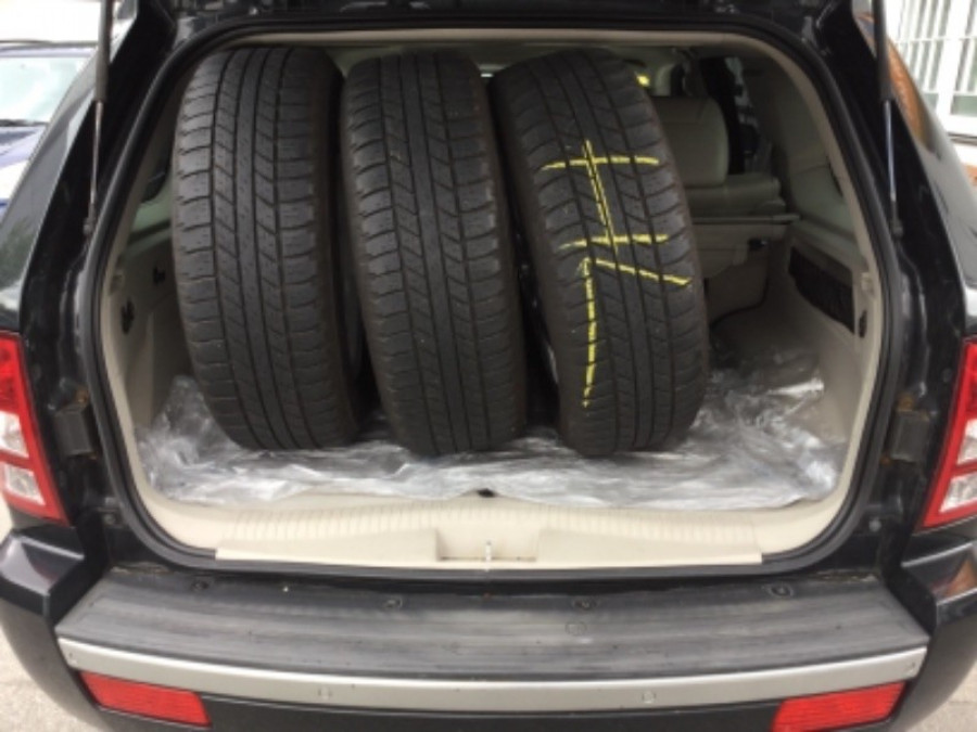 KR83845_277c93979535d3370809f254e91a1cf4