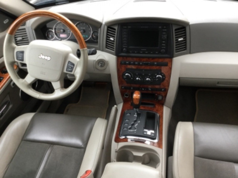 KR83845_c8d0cb9f70cd60c883630aac155def38