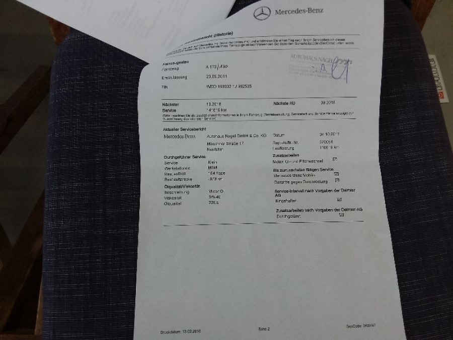 KT89929_83e1fa490ff1cf740fa090a151f9897e