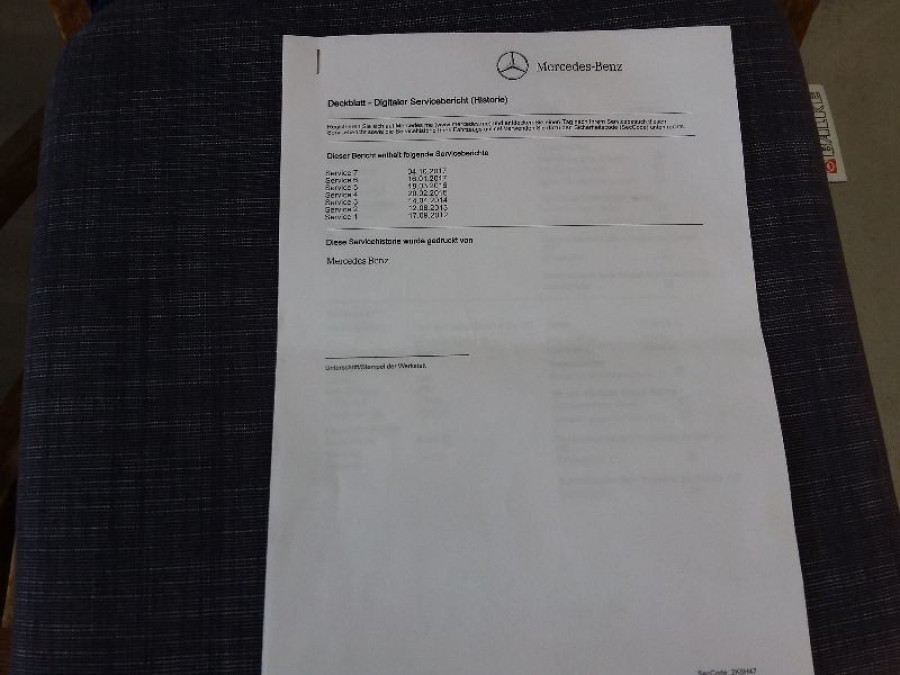 KT89929_e9d112dd5159f395fb6382c3ff207408