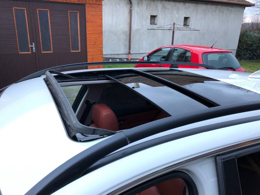 129E1633-66B7-45AD-9D03-2E073E02607B