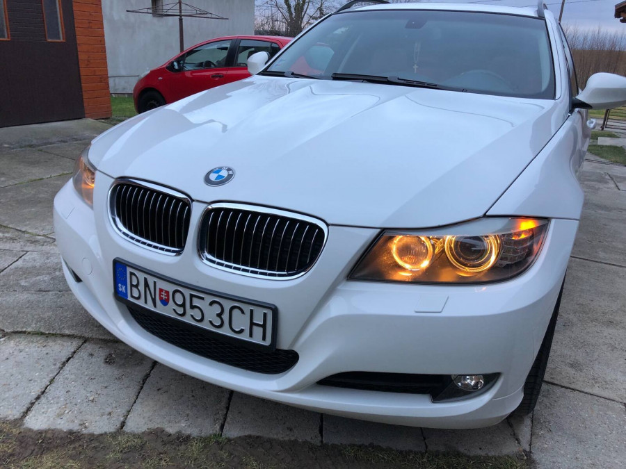 4D73B6D8-1249-4F11-8761-BFD0DD4A7A72