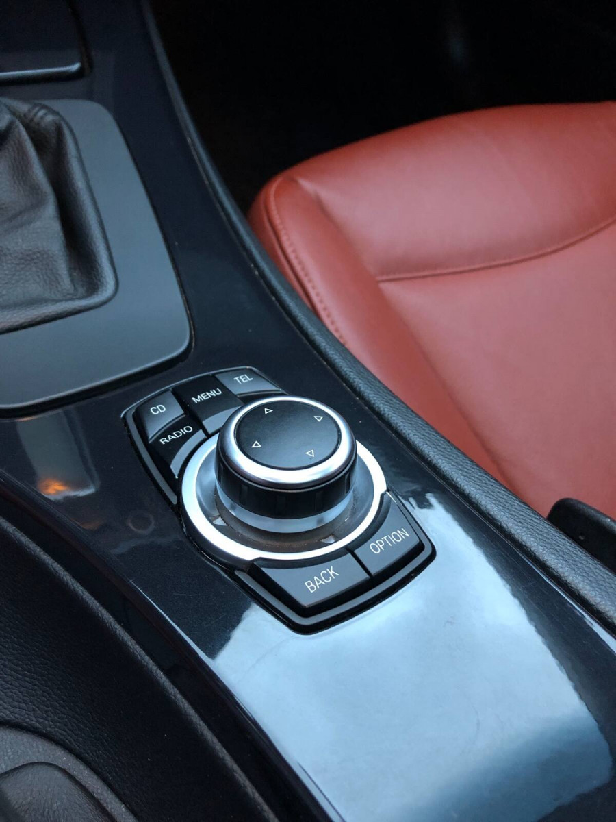 8FDC9D84-0826-40C5-AD54-FFF9A6AF7BDB