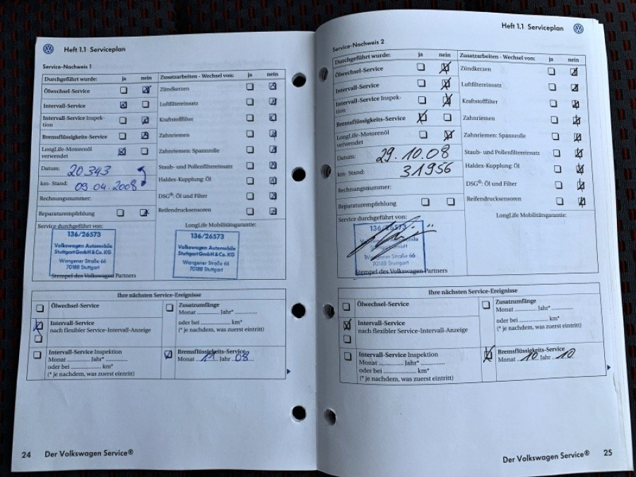 dd7f3473_service_book