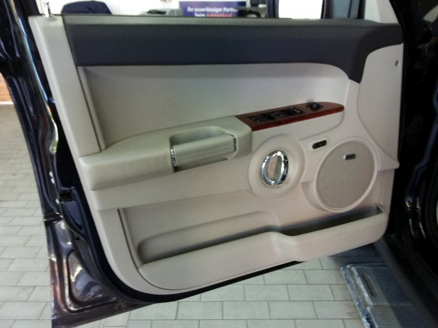 max-UY57796_333be36d851602d14badae37ea1a7fbb