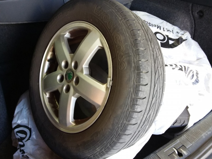 max-YJ09380_be68640e82d80d861fdbdb7c739118ff