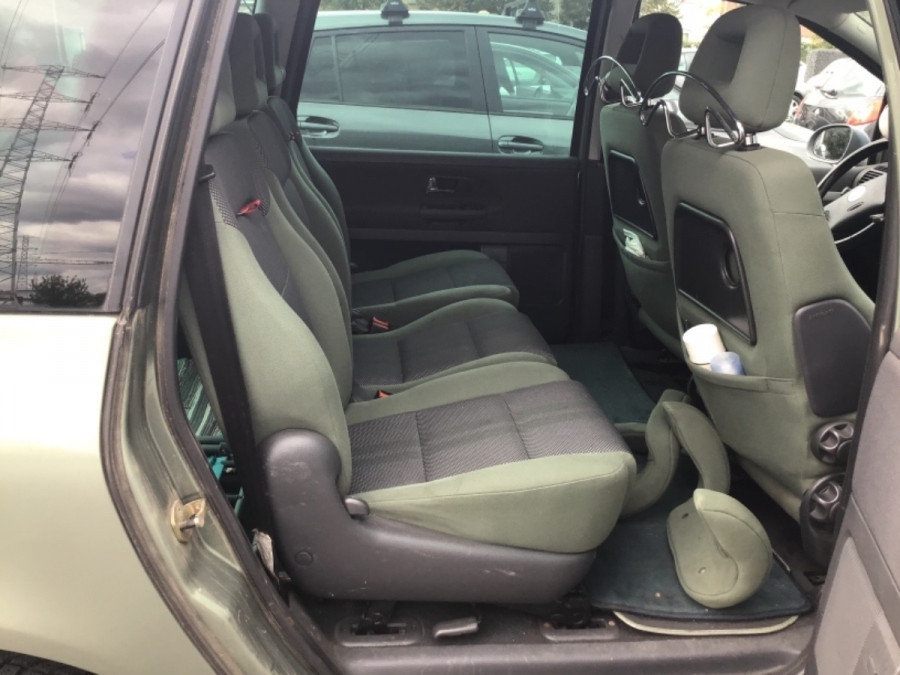 max-UK42743_003726c831e095ddeb5ee454163cf103