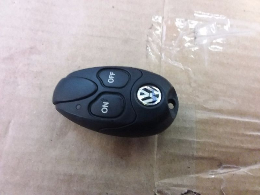 JC11877_86adabd692de65ffd1f5ed1c1aea87c1