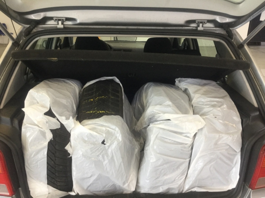 max-RR56586_d924c526ef4d7639cf1b6bd1df61d1ab