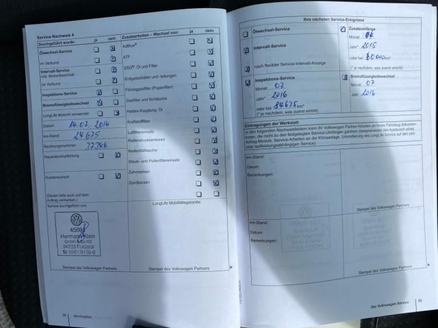 max-2ec56f6a_service_book