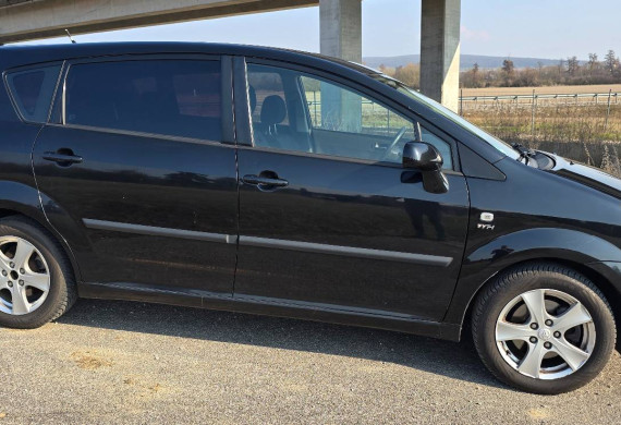 Toyota Corolla Verso 1.8 AUTOMAT 7miestné