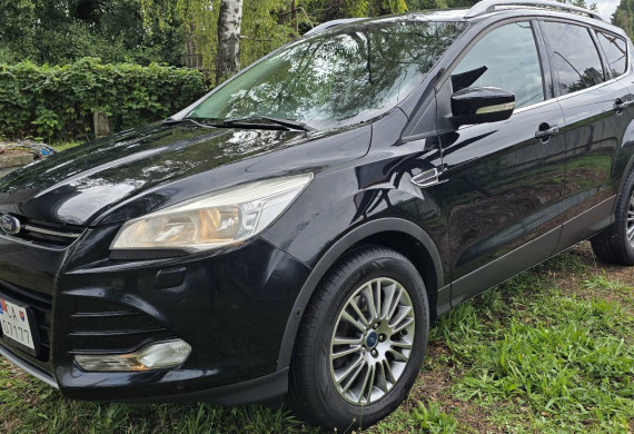 Ford Kuga 1.6 EcoBoost Titanium 2014 AUTOMAT