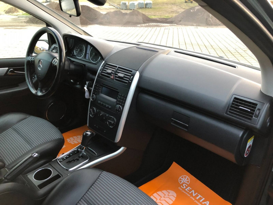 Mercedes Benz A 180CDI Automat AVANTGARDE + parkovacie senzory