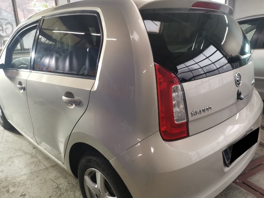 max-DK11646_322439083088cf0c7eaa2eee09c8f319Škoda Citigo 1.0MPi Automat ELEGANCE Panoráma + sezónne prezutie