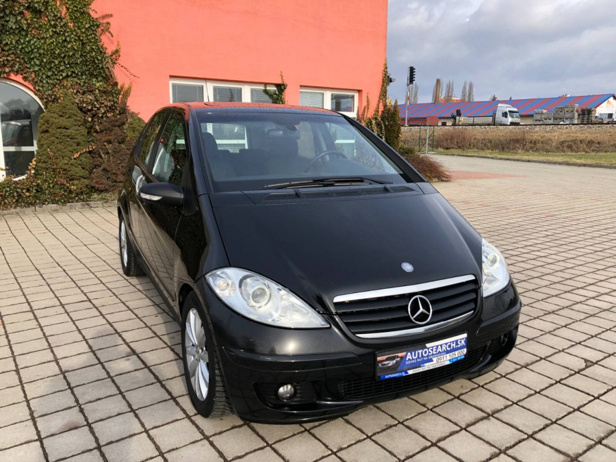 Mercedes Benz A 170 Automat CLASSIC + sezónne prezutie