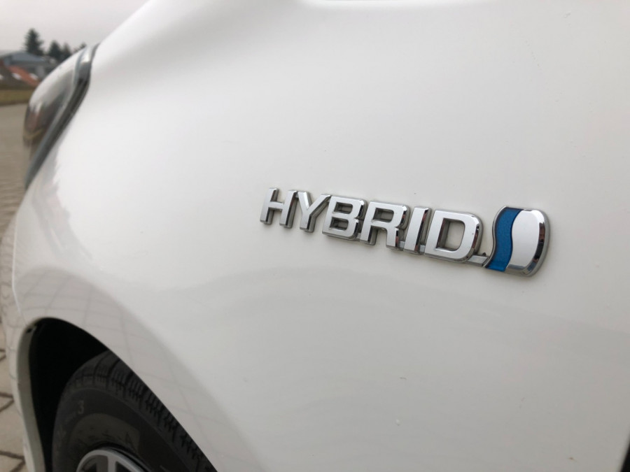 Toyota Yaris 1.5 Automat HYBRID LIFE 2013 + sezónne prezutie