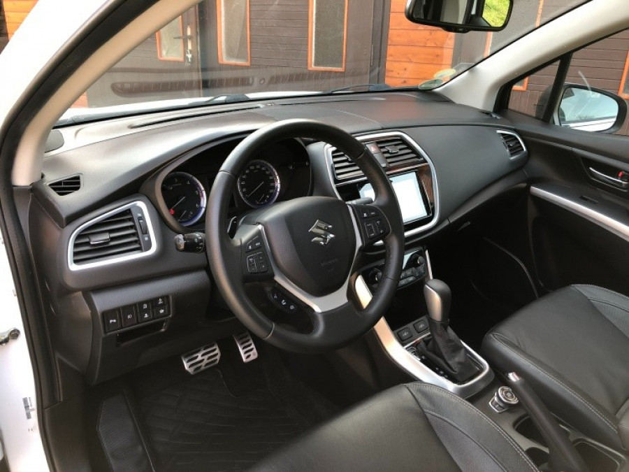 Suzuki SX4 S-Cross 1.6DDiS Automat • 4x4 AllGrip • KEYLESS • NAVI → Sezónne prezutie