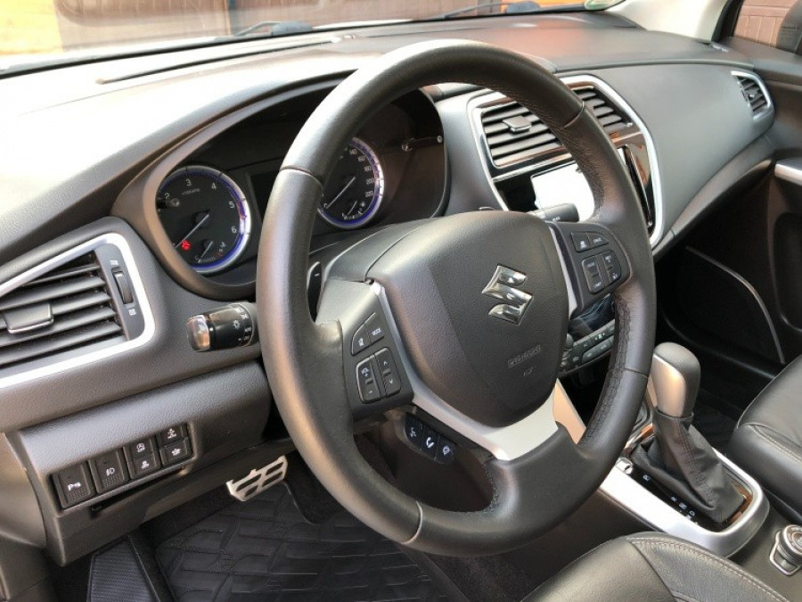 Suzuki SX4 S-Cross 1.6DDiS Automat • 4x4 AllGrip • KEYLESS • NAVI → Sezónne prezutie