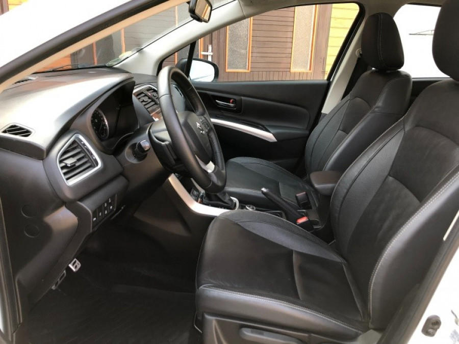 Suzuki SX4 S-Cross 1.6DDiS Automat • 4x4 AllGrip • KEYLESS • NAVI → Sezónne prezutie