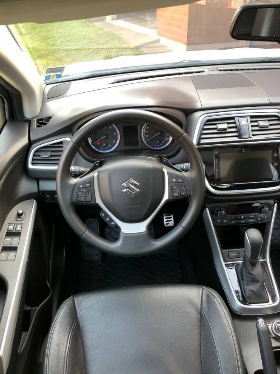 Suzuki SX4 S-Cross 1.6DDiS Automat • 4x4 AllGrip • KEYLESS • NAVI → Sezónne prezutie