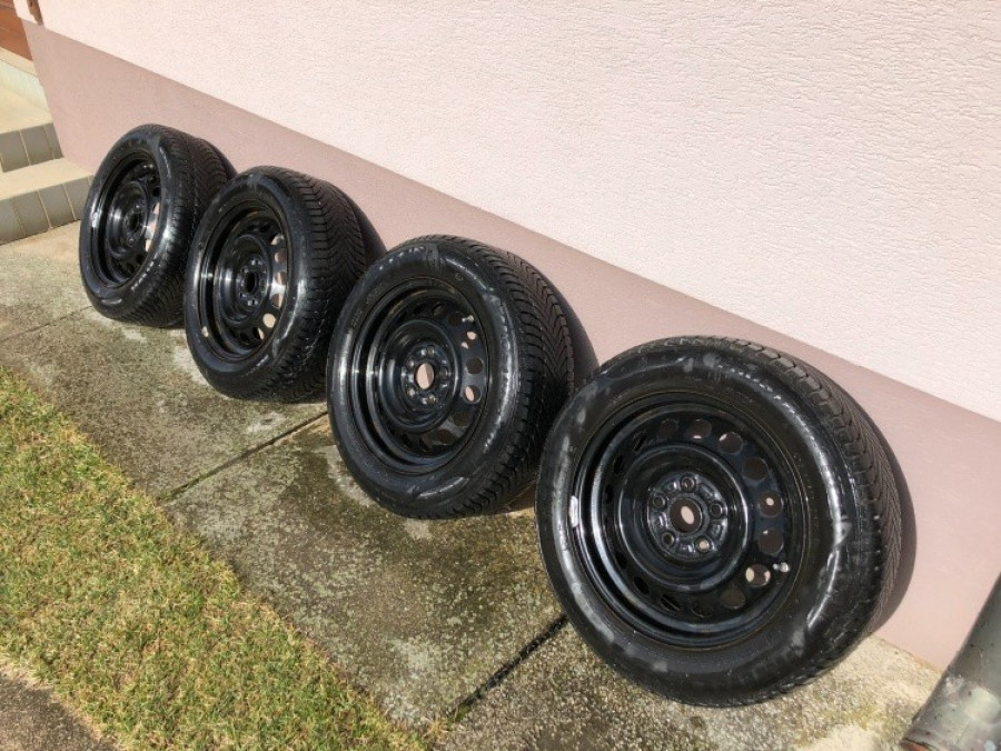 Suzuki SX4 S-Cross 1.6DDiS Automat • 4x4 AllGrip • KEYLESS • NAVI → Sezónne prezutie