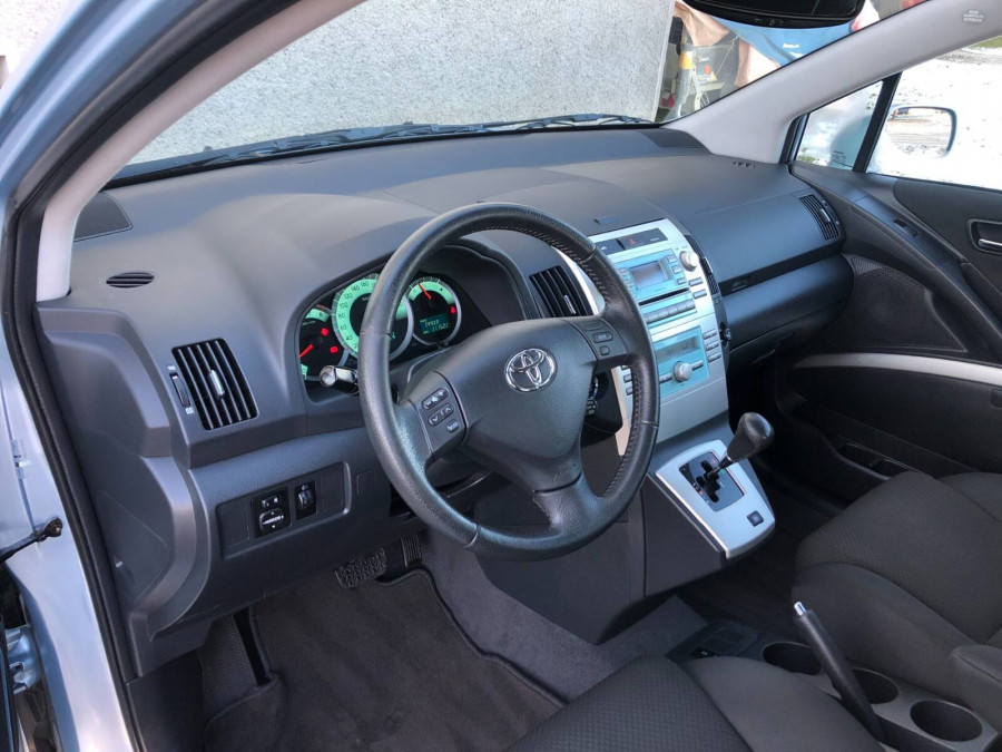 Toyota Corolla Verso 1.8VVT-i Automat • SOL•  1.majiteľ → 7-miest → sezónne prezutie