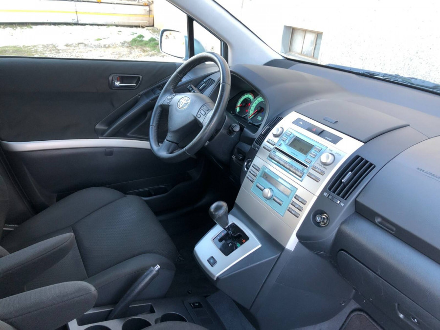 Toyota Corolla Verso 1.8VVT-i Automat • SOL•  1.majiteľ → 7-miest → sezónne prezutie