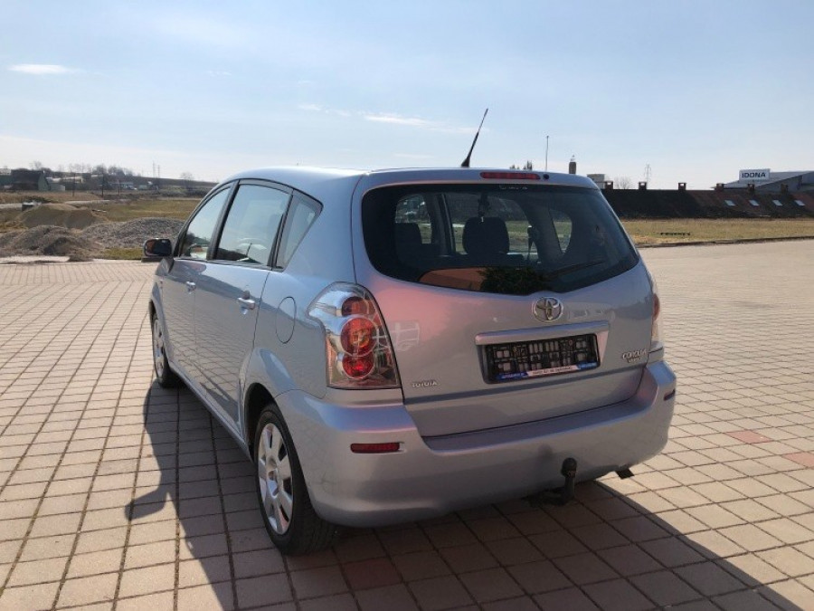 Toyota Corolla Verso 1.8VVT-i Automat • SOL•  1.majiteľ → 7-miest → sezónne prezutie