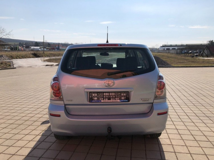 Toyota Corolla Verso 1.8VVT-i Automat • SOL•  1.majiteľ → 7-miest → sezónne prezutie