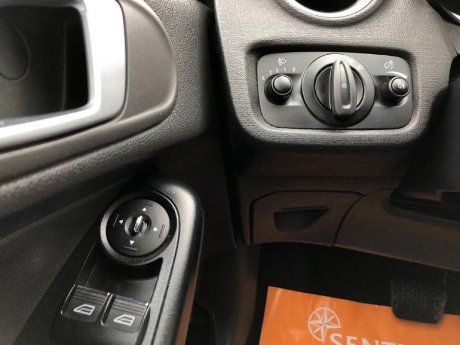 Ford Fiesta 1.0 Automat EcoBoost TREND 2014 