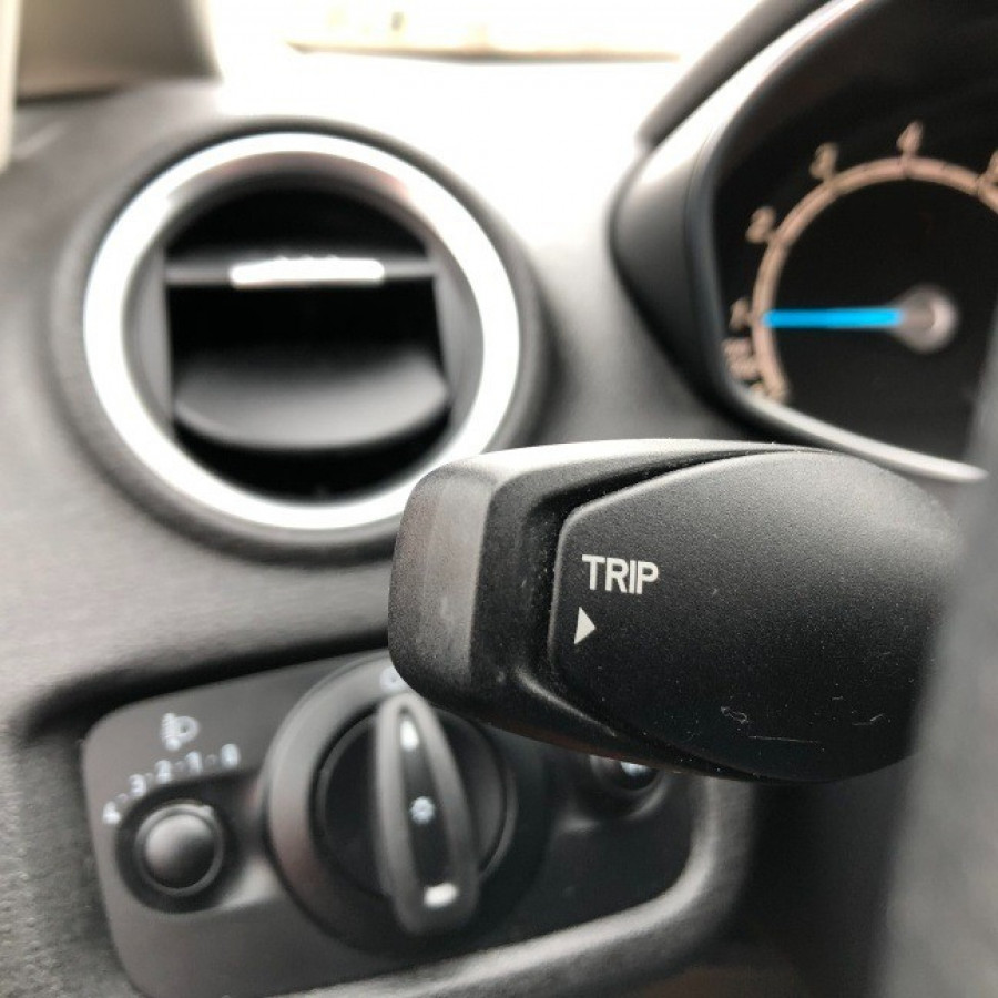 Ford Fiesta 1.0 Automat EcoBoost TREND 2014 