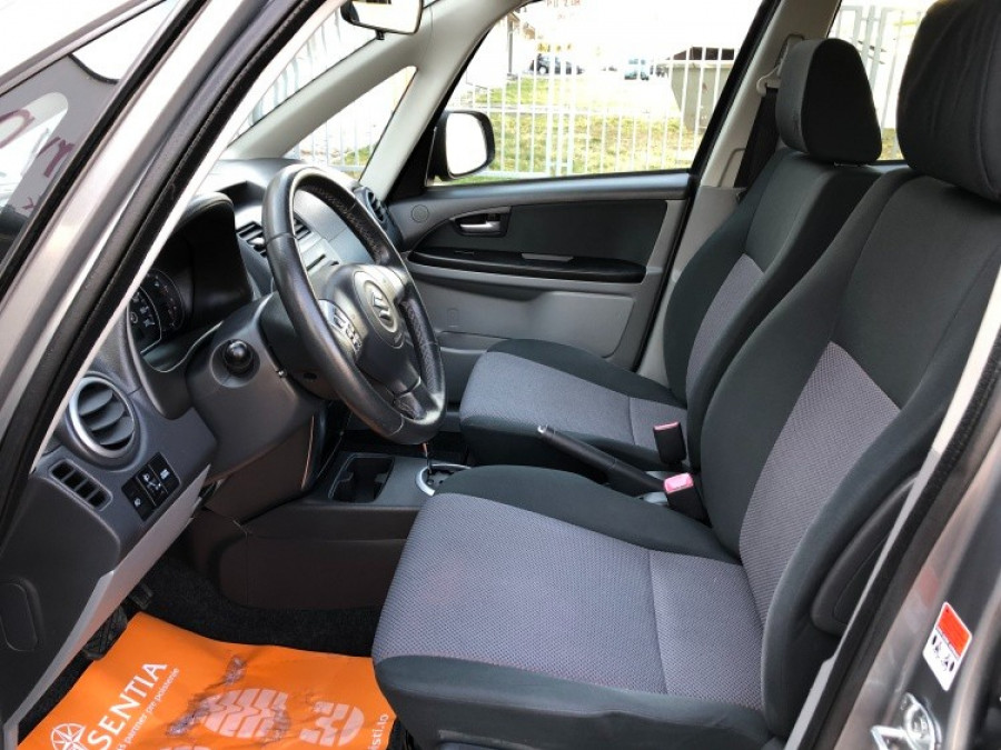 Suzuki Sx4 1.6 Automat • COMFORT•  Keyless → sezónne prezutie 