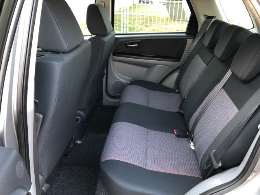 Suzuki Sx4 1.6 Automat • COMFORT•  Keyless → sezónne prezutie 