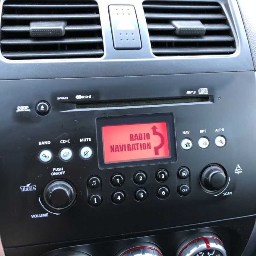 Suzuki Sx4 1.6 Automat • COMFORT•  Keyless → sezónne prezutie 