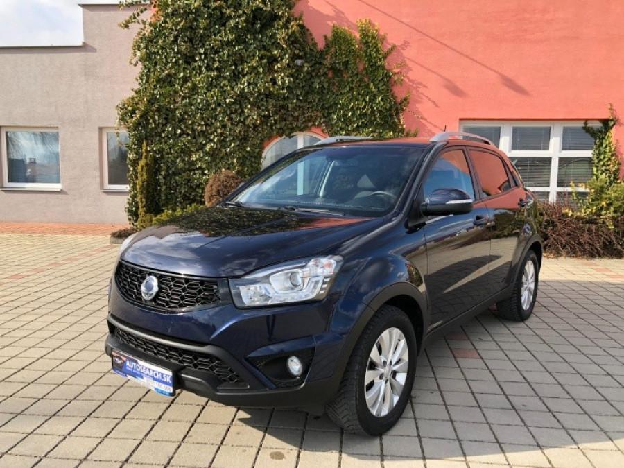 Ssangyong Korando 2.2TD Automat 4x4 • QUARTZ• Ťažné ► Navi 