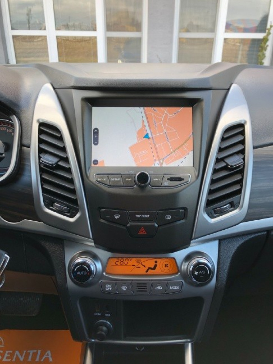 Ssangyong Korando 2.2TD Automat 4x4 • QUARTZ• Ťažné ► Navi 