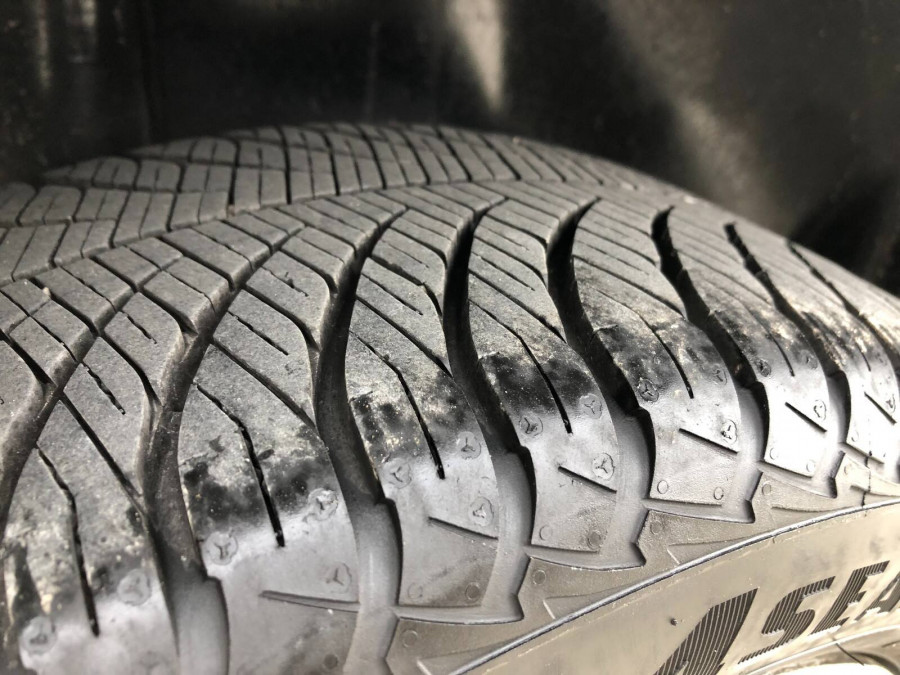 Suzuki Swift 1.3 Automat •COMFORT•  Navigácia → cúvacie senzory