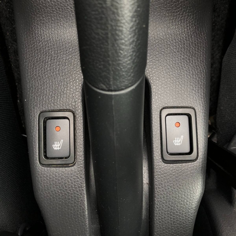 Suzuki Swift 1.3 Automat •COMFORT•  Navigácia → cúvacie senzory