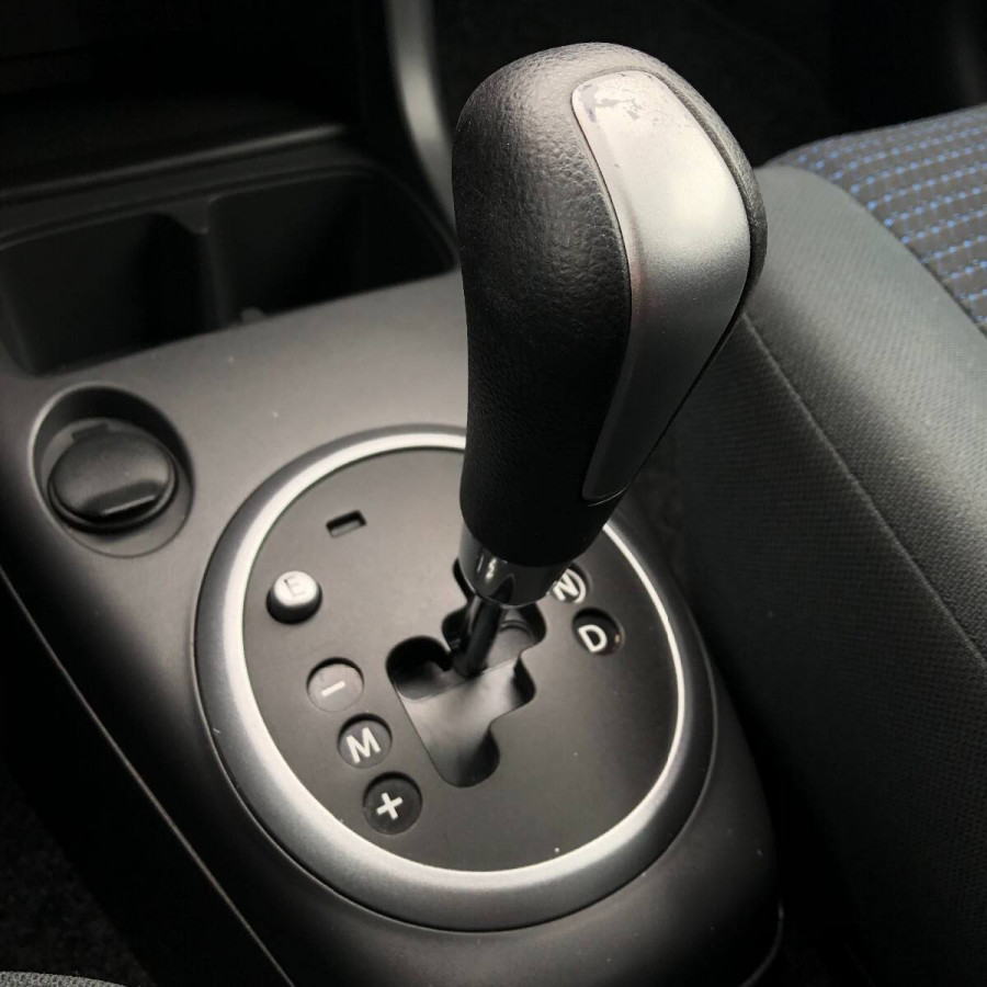 Suzuki Swift 1.3 Automat •COMFORT•  Navigácia → cúvacie senzory