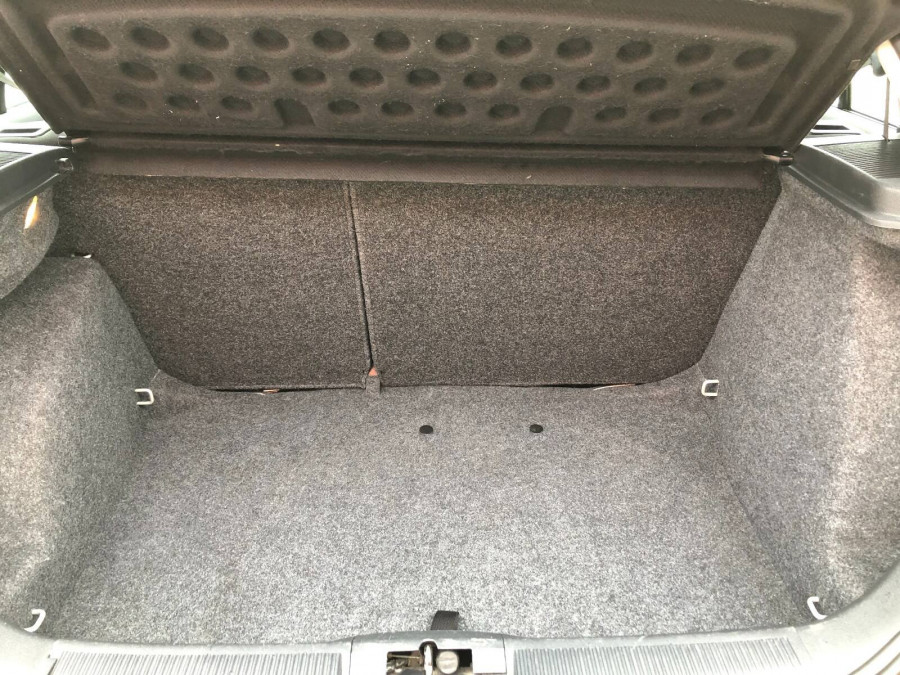 Škoda Fabia 1.4 Automat •AMBIENTE•  Klimatizácia 