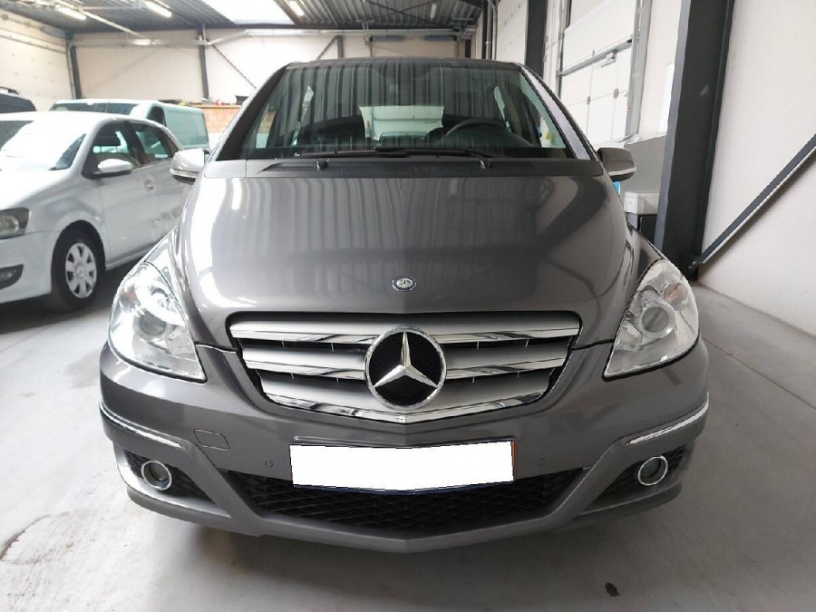 Mercedes Benz B 160 Automat •1.majiteľ•  2011 parkovací asistent 