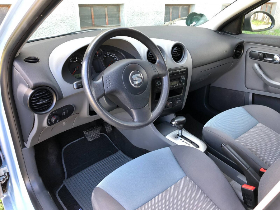 IMGSeat Ibiza 1.6 Automat • STELLA•  Klimatizácia _3559