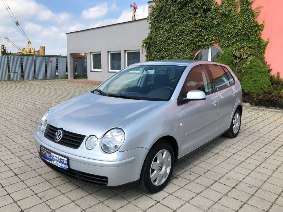 Volkswagen Polo 1.4 16V Automat •COMFORTLINE• → sezónne prezutie