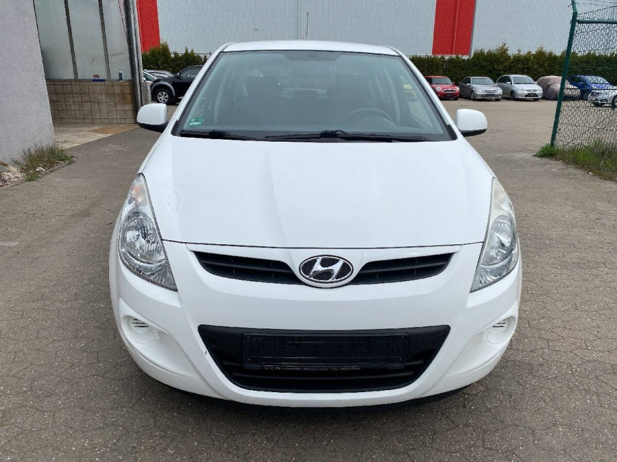 Hyundai i20 1.4 Automat Comfort 2010
