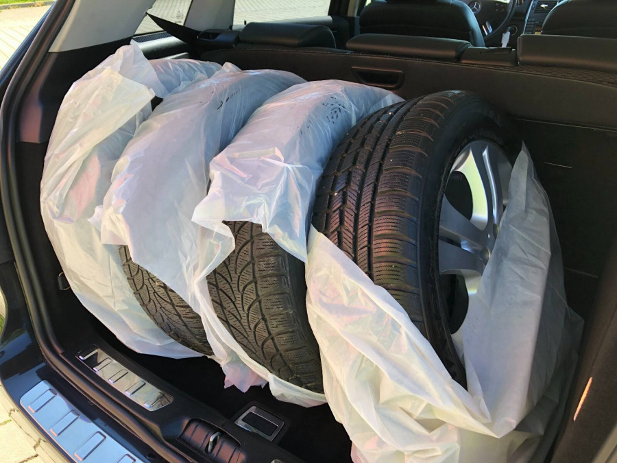 Mercedes Benz B 200 Automat •STANDARD•  Navigácia → sezónne prezutie