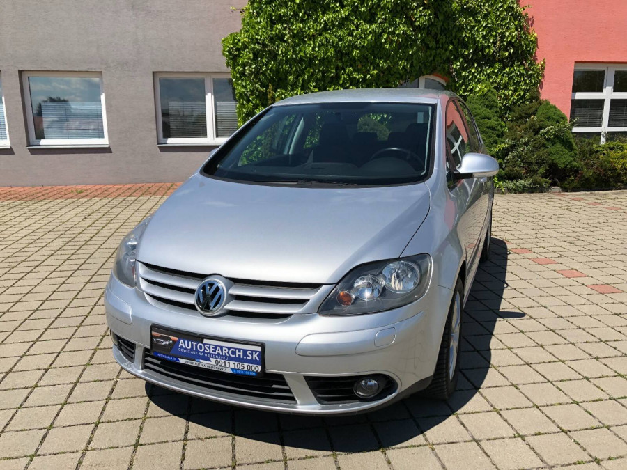 Volkswagen Golf Plus 1.6 Automat •GOAL• ŤAŽNÉ → cúvacie senzory