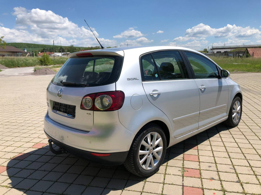 Volkswagen Golf Plus 1.6 Automat •GOAL• ŤAŽNÉ → cúvacie senzory