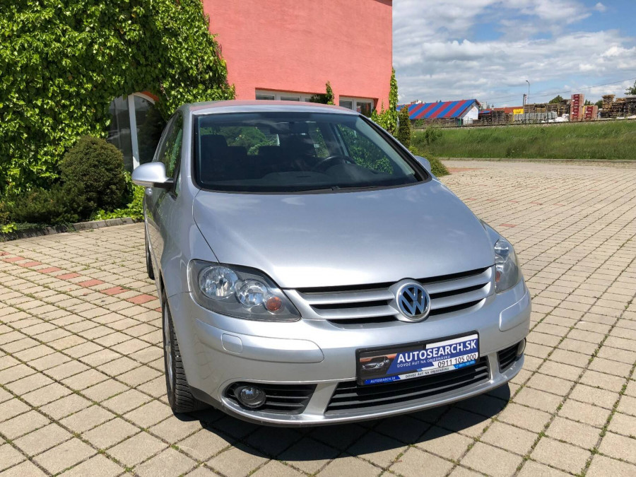 Volkswagen Golf Plus 1.6 Automat •GOAL• ŤAŽNÉ → cúvacie senzory