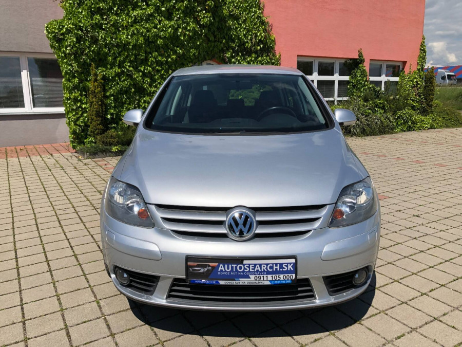 Volkswagen Golf Plus 1.6 Automat •GOAL• ŤAŽNÉ → cúvacie senzory